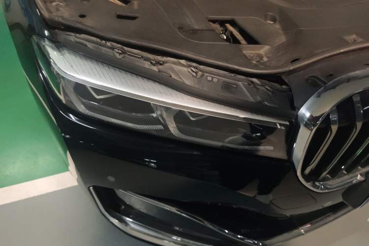 Used BMW 7 Series 2019 Updated 730Li Luxury Package Right Front Headlight