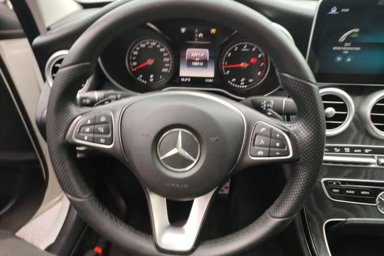 Used Mercedes-Benz C-Class 2016 C 180 Estate Steering Wheel