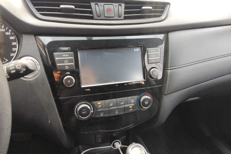 Used Nissan X-Trail 2017 2.0L CVT Comfort Edition 2WD
