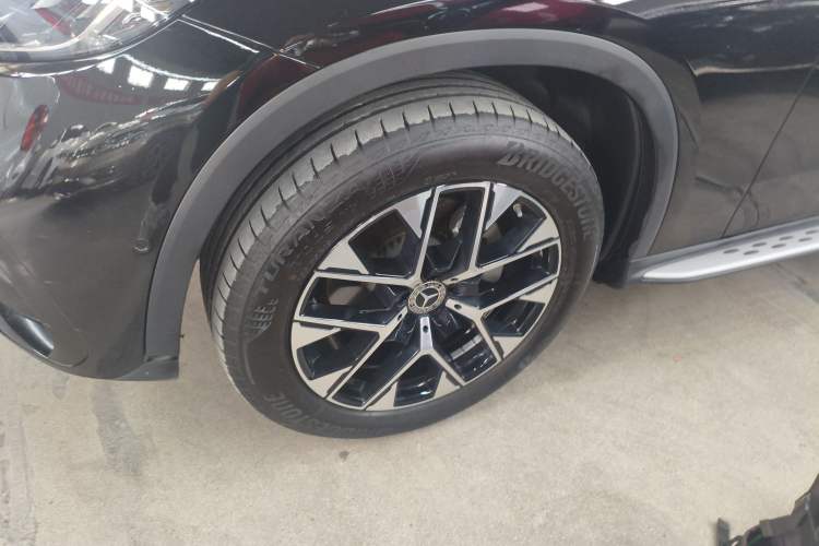 Used Mercedes-Benz GLC 2023 GLC 260 L 4MATIC Dynamic Edition 5-seater