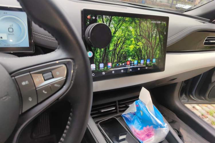 Used BYD Seal 06 New Energy 2024 DM-i 120KM Luxury Model
