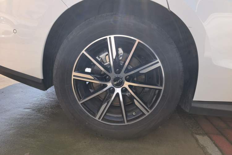 Used BYD Seal 06 New Energy 2025 DM-i Smart Drive 80KM Prestige Model
