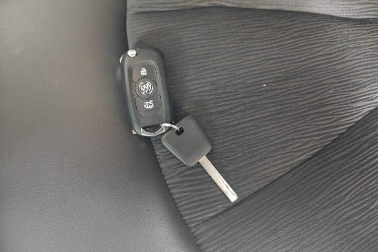 Used Buick Verano 2017 Sedan 20T Dual-Clutch Leading Model