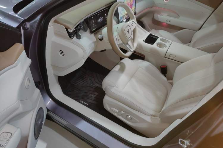 Used VOYAH FREE 2025 Model FREE+ Four-Wheel-Drive Qiankun Edition