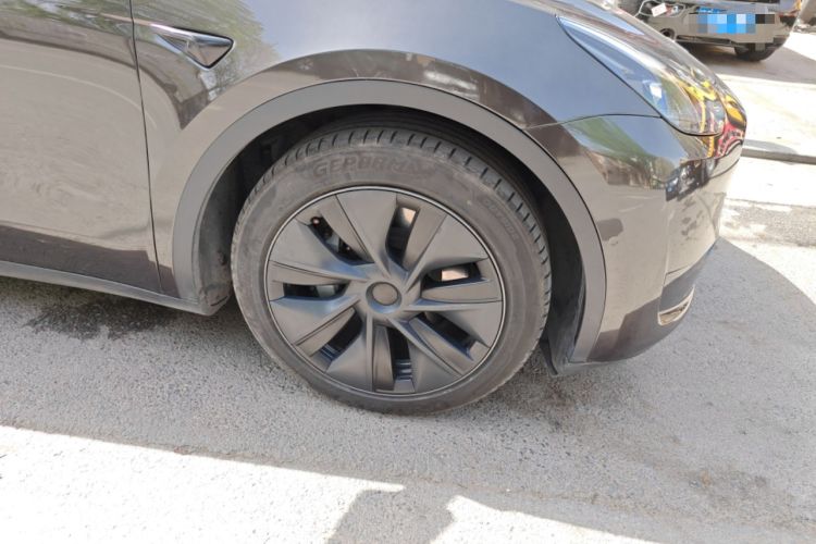 Used Tesla Model Y 2023 Rear-Wheel-Drive Version