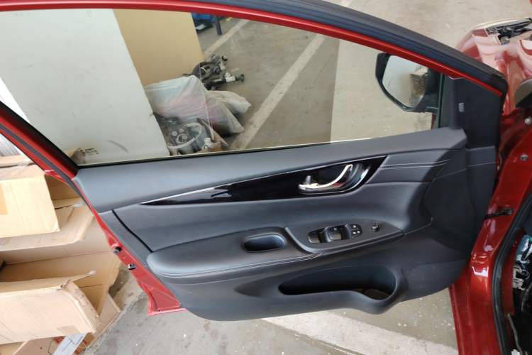 Used Nissan Tiida 2016 1.6L CVT Smart Drive Edition