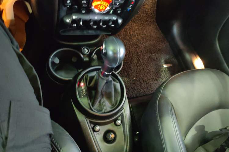 Used MINI Paceman 2013 1.6T COOPER S ALL4 Gear Lever