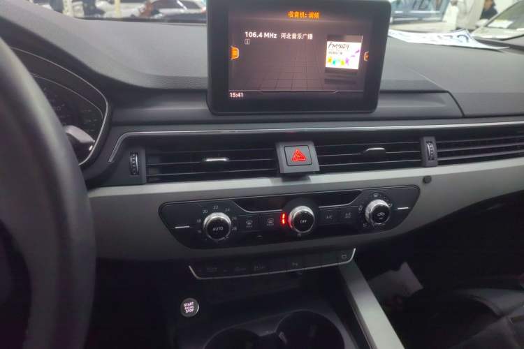 Used Audi A4L 2018 30th Anniversary Edition 40 TFSI Trendy Model