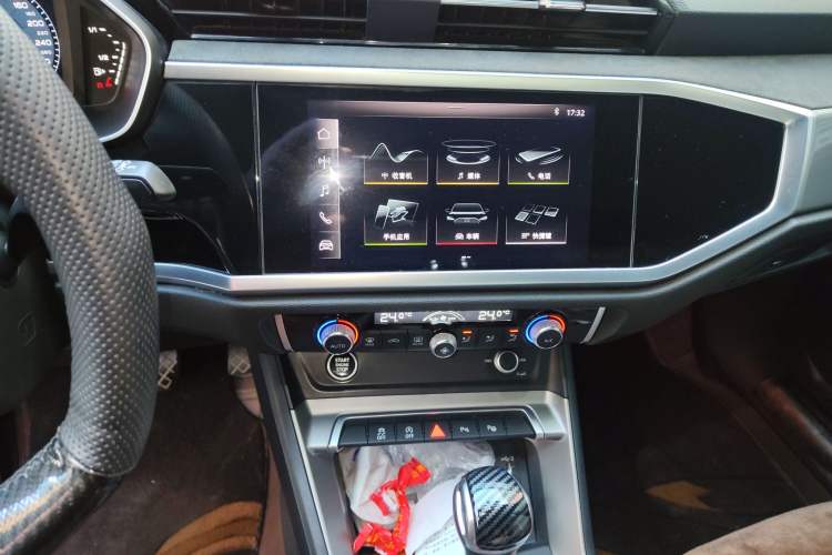 Used Audi Q3 2020 35 TFSI Fashion Dynamic Model