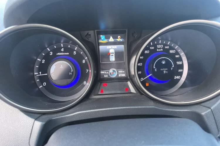 Used Changan CS75 2014 2.0L Manual Luxury Version China IV Standard
