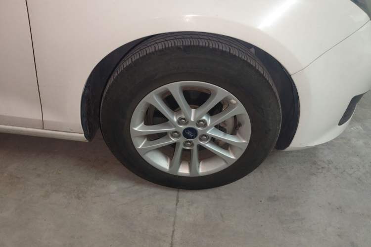 Used Ford Escort 2019 Revised 1.5L Automatic ZhiXiang Version (Tire Pressure Monitoring) China VI Standard
