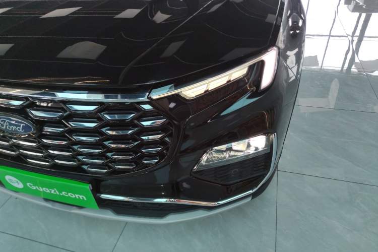 Used Ford Equator 2023 EcoBoost 225 Premier PLUS 7-Seater (2/2/3)
