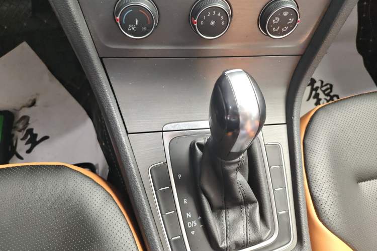 Used Volkswagen Golf 2016 1.6L Automatic Comfort Model
