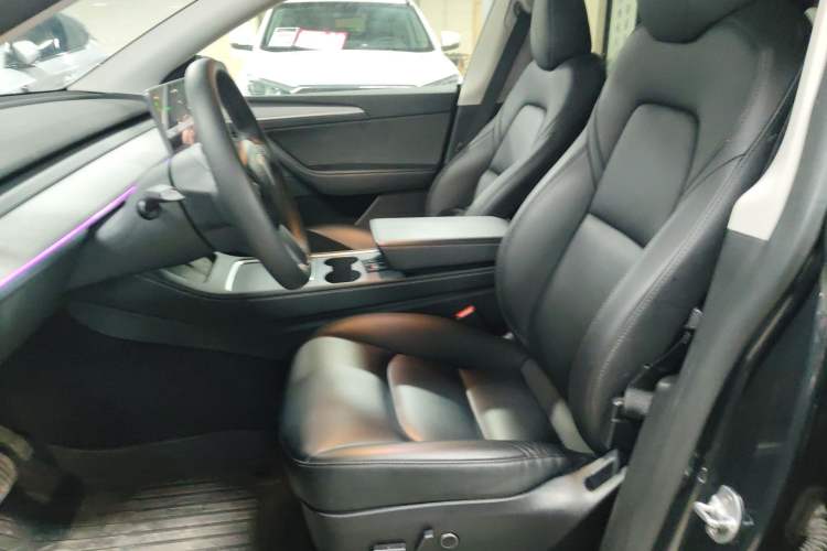 Used Tesla Model Y 2024 Rear-Wheel-Drive Version Left Front Seat