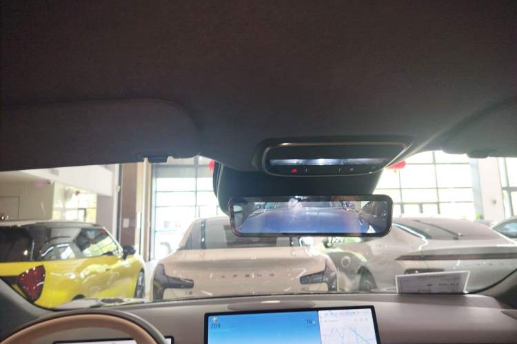 Used XPeng P7+ 2024 Long-Range Max Headliner