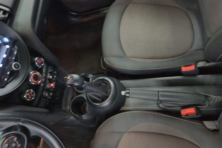 Used MINI 2014 1.2T ONE+