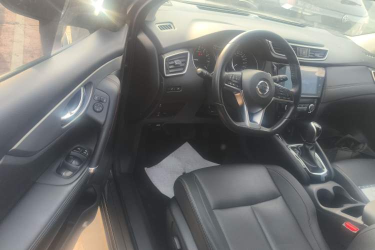 Used Nissan Qashqai 2022 2.0L CVT XV Premier Luxury Edition