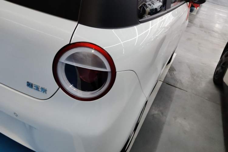 Used CHANGAN NEVO Lumin 2025 205 km Xiangqin Version
