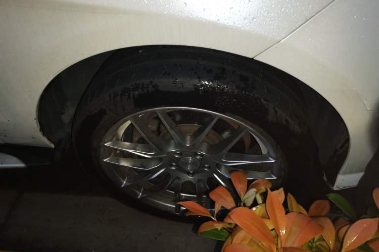 Used Mercedes-Benz M-Class 2012 ML 300
