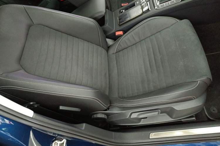 Used Volkswagen Variant 2021 2.0T Comfort Edition