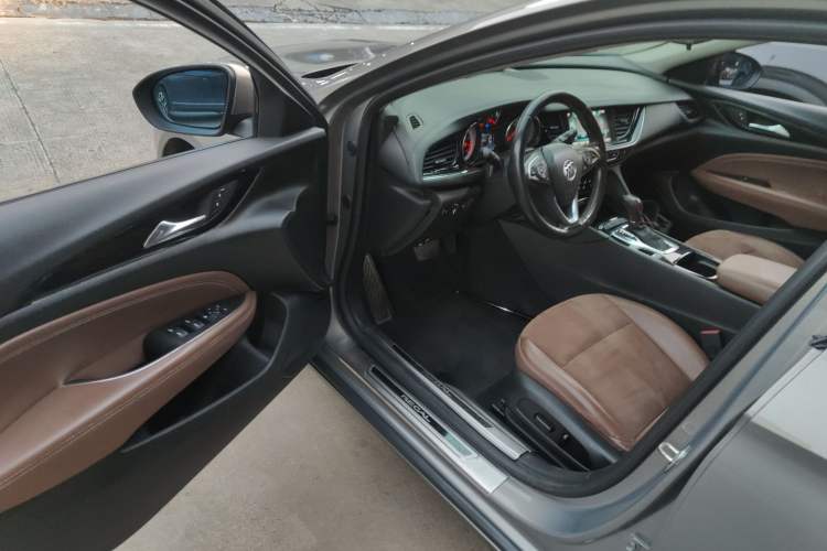 Used Buick Regal 2017 20T Elite Edition
