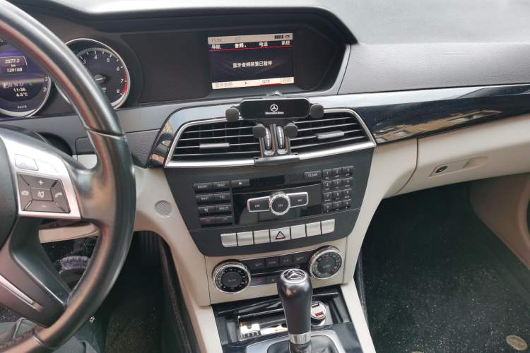 Used Mercedes-Benz C-Class 2013 C 180 CGI Classic