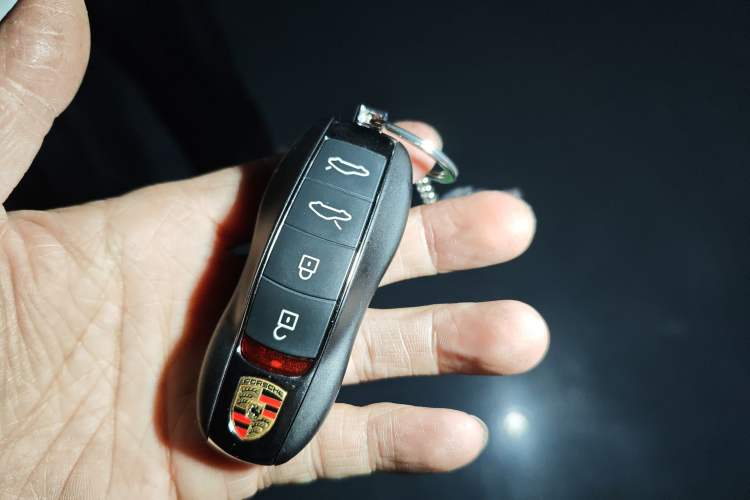 Used Porsche 718 2022 Cayman T 2.0T Vehicle Key
