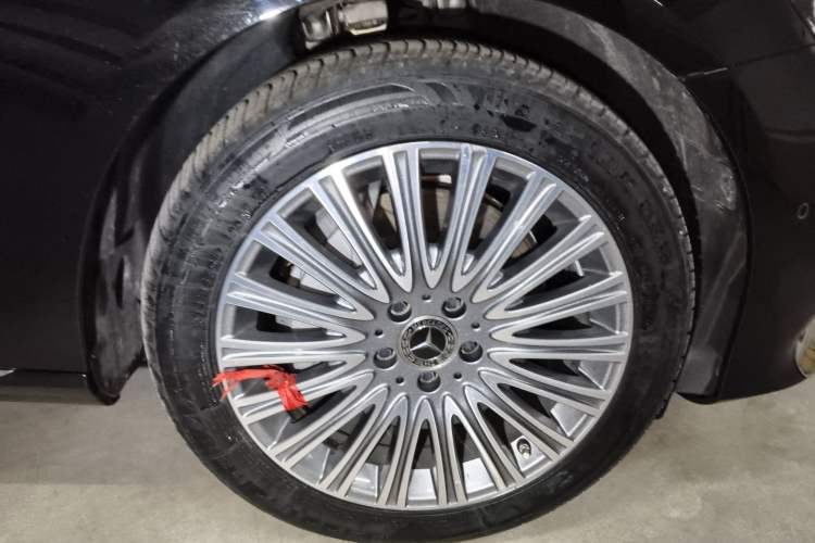 Used Mercedes-Benz E-Class 2020 E 300 L Luxury Model