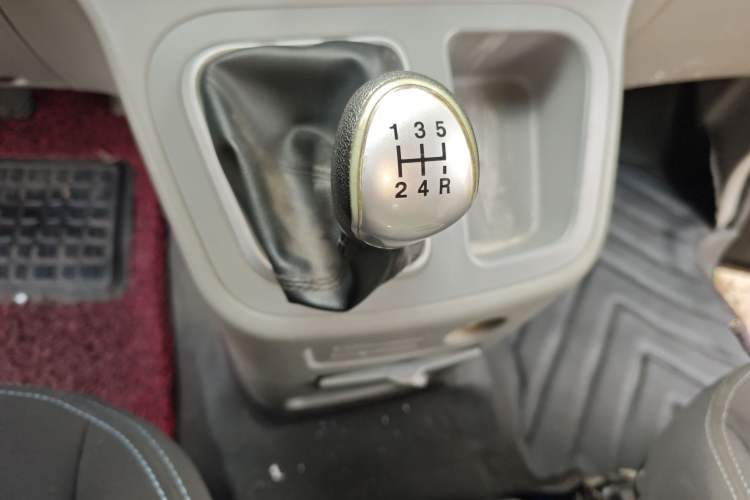 Used JAC Refine M3 2018 IKEA Edition 1.6L Luxury Model