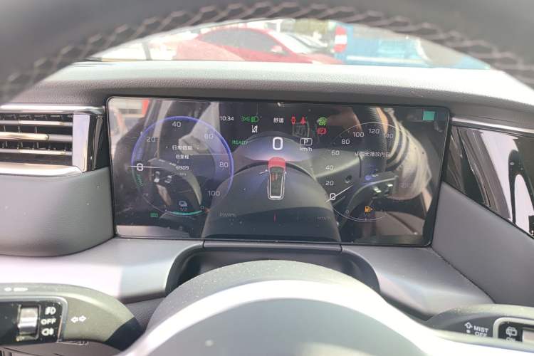 Used Hongqi HS7 PHEV 2024 2.0T PHEV Four-Wheel Drive Flagship Edition 6 Seats