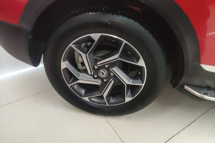 Used Dongfeng Aeolus AX7 2020 1.6T Automatic AI Navigation Model China VI Standard
