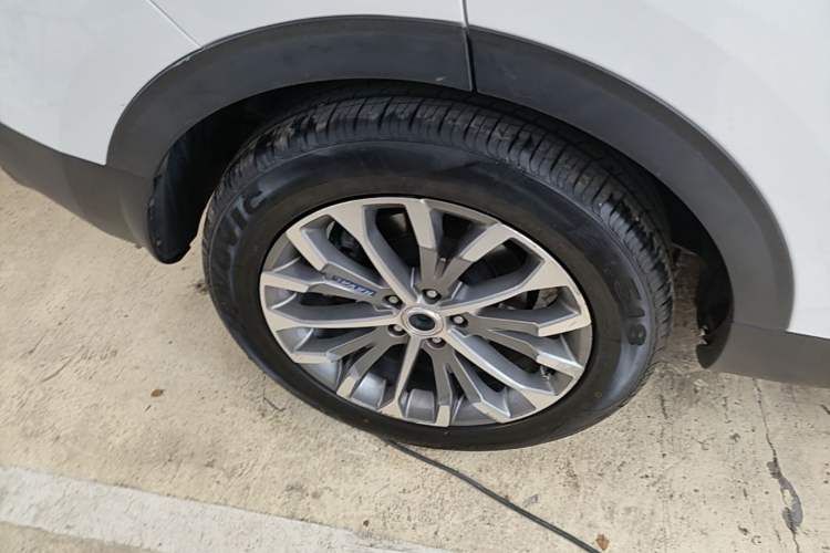 Used Haval H6 2017 Blue Label 2.0T Automatic Two-Wheel Drive Smart Edition