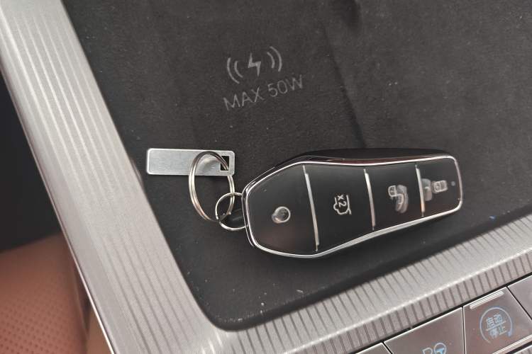 Used BYD Han L 2025 EV Four-Wheel Drive LiDAR Flagship Model