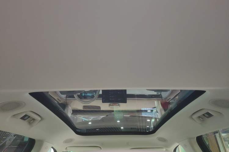 Used VOYAH FREE 2025 Model FREE+ Four-Wheel-Drive Qiankun Edition