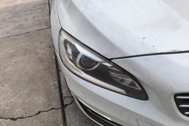 Used Volvo S60 New Energy 2015 S60L E-Drive Hybrid T6 Smart Drive Edition Right Front Headlight