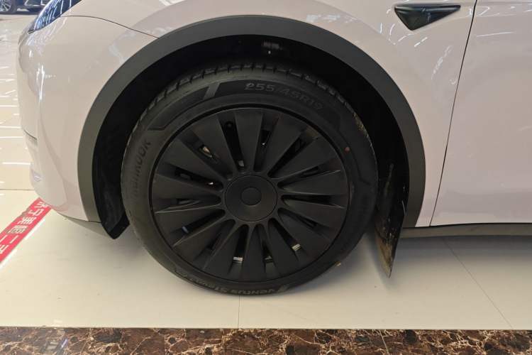 Used Tesla Model Y 2021 Standard Range Rear-Wheel Drive Version