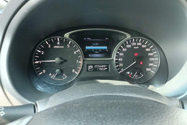 Used Nissan Teana 2016 2.0L XL-Upper Smart Edition Instrument Cluster