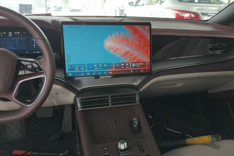 Used BYD Seal 07 DM-i 2025 DM-i 1.5L 125km Luxury Model Audio And AC Panel