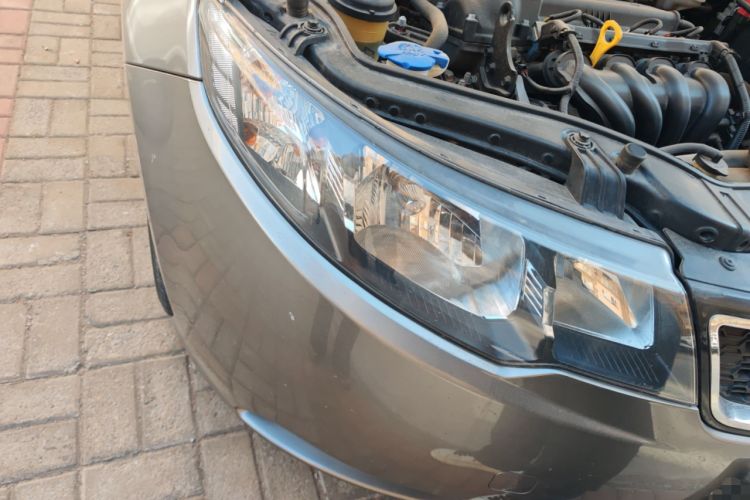 Used Kia Forte 2011 1.6L MT GLS