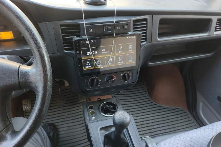 Used Wuling Zhiguang 2023 1.5L Practical Version 5/7 Seats