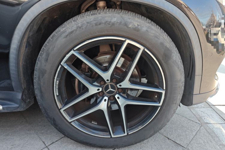 Used Mercedes-Benz GLE Coupe 2017 GLE 320 4MATIC Coupe SUV Right Front Wheel Hub