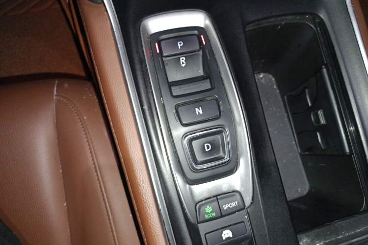 Used Honda Inspire 2019 Rui Hybrid 2.0L Jingya Edition China V Emission Standard
