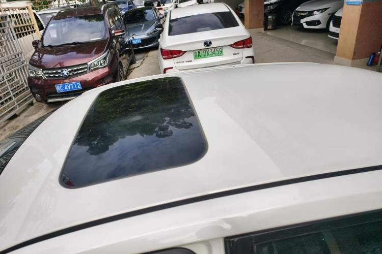 Used Nissan Lannia 2019 1.6L CVT Cool Edition China VI