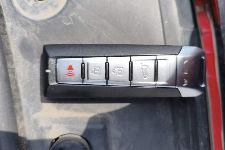 Used Wey VV7 2017 2.0T Flagship Model
