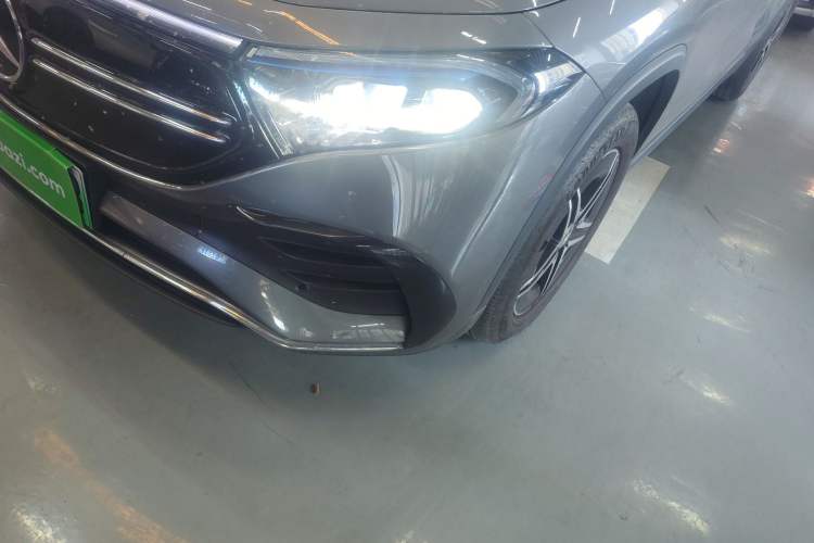 Used Mercedes-Benz EQA 2022 EQA 300 4MATIC Launch Edition
