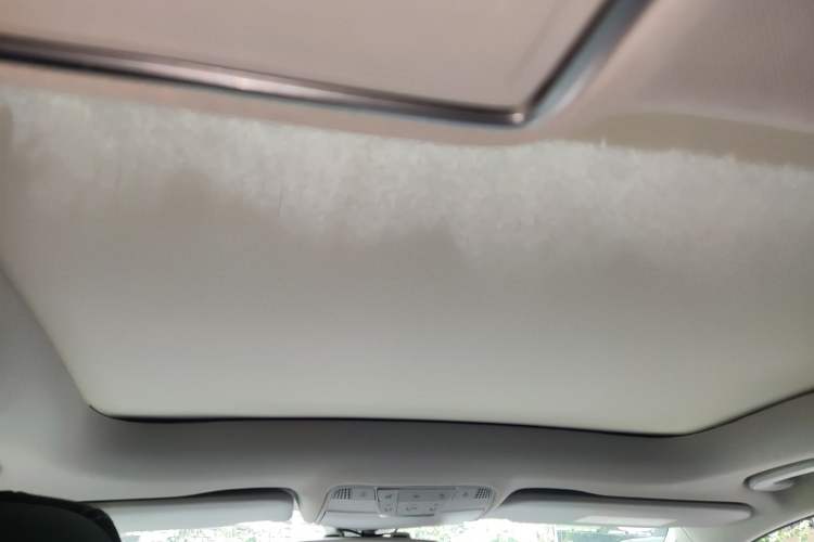 Used Mercedes-Benz C-Class 2015 Revised C 200 L Sport Edition Headliner