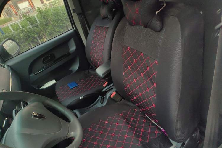 Used Jinbei Hiace X30 2021 1.5L Business-Grade Central Air-Conditioned Van China VI Emission Standard Model SWC15M Left Rear Seat