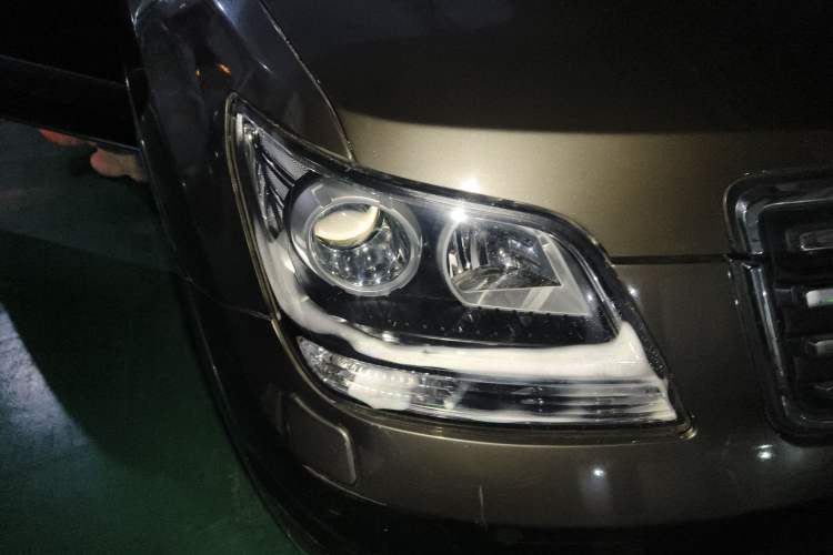 Used Kia Borrego 2008 3.8L Luxury Edition China IV