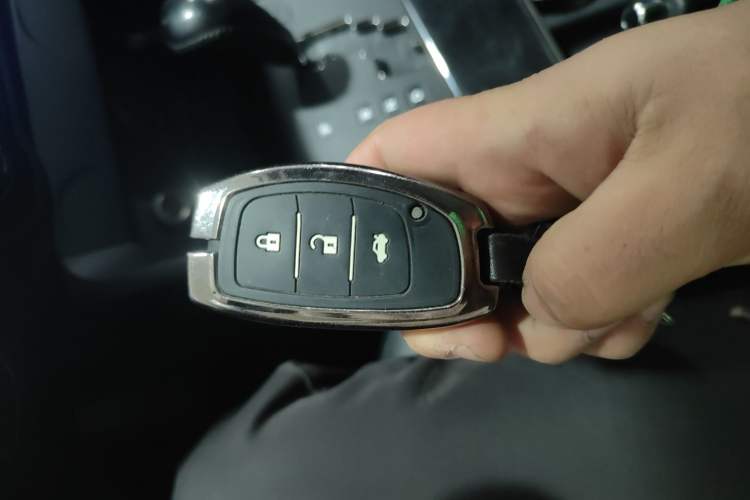 Used Hyundai ix35 2015 2.0L Automatic 2WD Smart Type China IV
