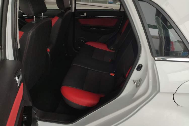 Used BAIC Senova X25 2017 1.5L Automatic Elite Navigation Edition
